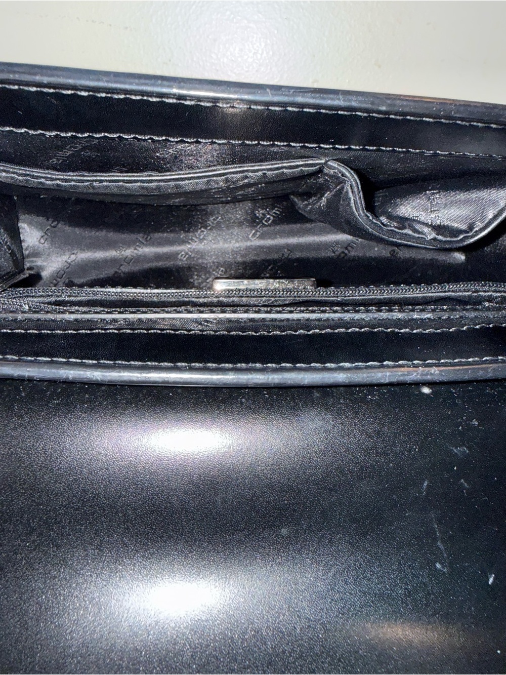 Cromia Black Italian Leather Structured Shoulder Bag made in Italy EUC - Picture 6 of 8